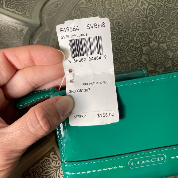 Coach Park Patent Medium Wallet - Picture 6 of 12